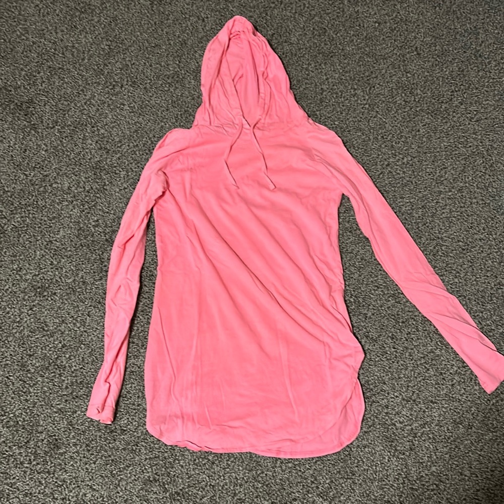 Light weight top